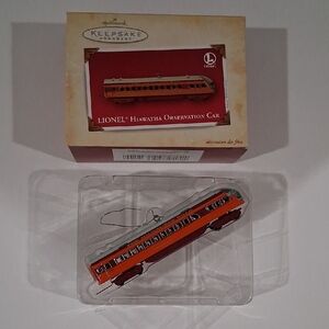 Hallmark Keepsake 2004 Lionel Hiawatha Observation Car Ornament